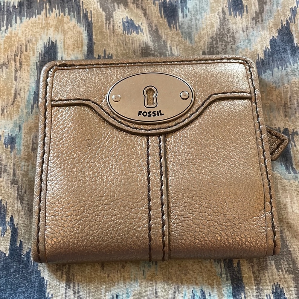 Fossil metallic gold mini wallet